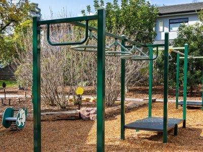 A photo of the track glide and monkey bars